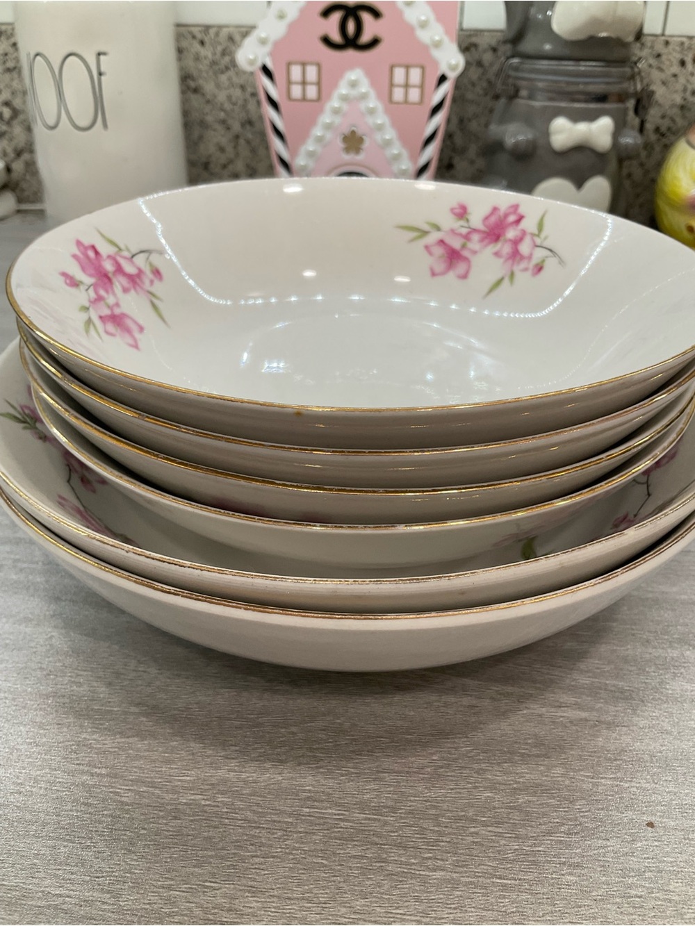 VINTAGE SIX MADE IN CHINA CHERRY BLOSSOM GOLD RIM BOWLS - Picture 10 of 10